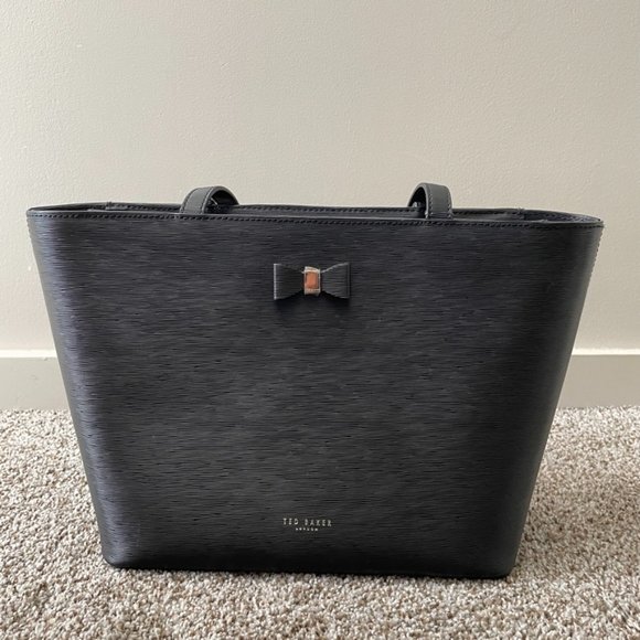 Ted Baker | Deannah Bow Detail Shopper - Picture 3 of 15